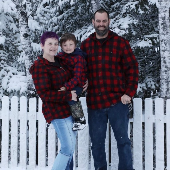 Meet your Posher, Jessica - Picture 1 of 1